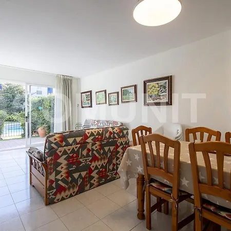 Daire Centrico Con Piscina Y Aparcamiento *