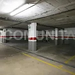 Centrico Con Piscina Y Aparcamiento *