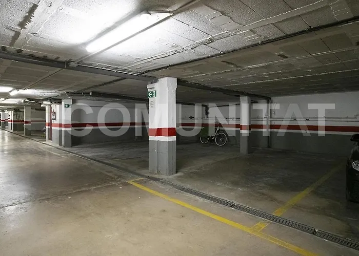 Centrico Con Piscina Y Aparcamiento *