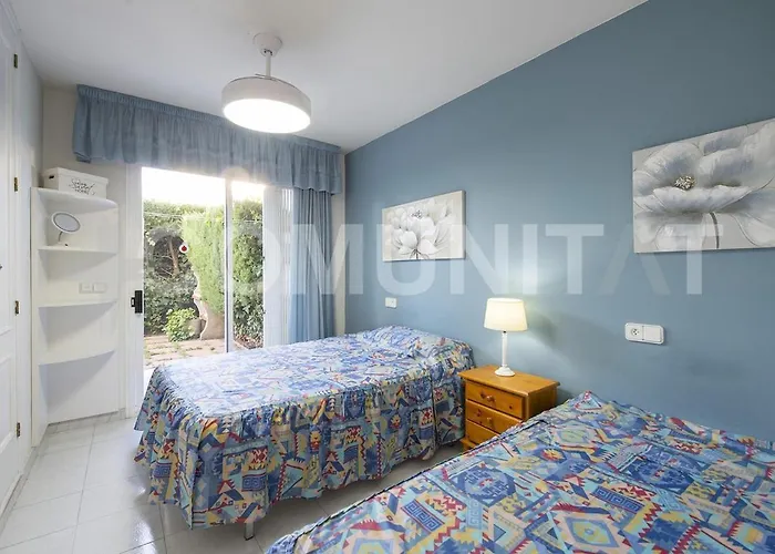 Centrico Con Piscina Y Aparcamiento