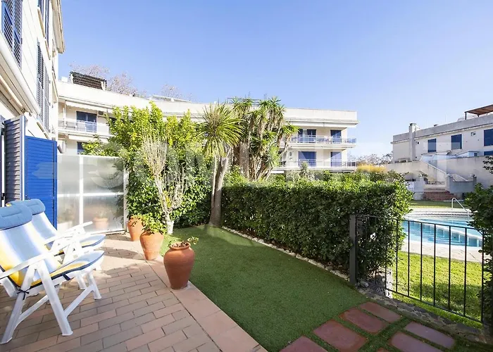 Apartamento Centrico Con Piscina Y Aparcamiento